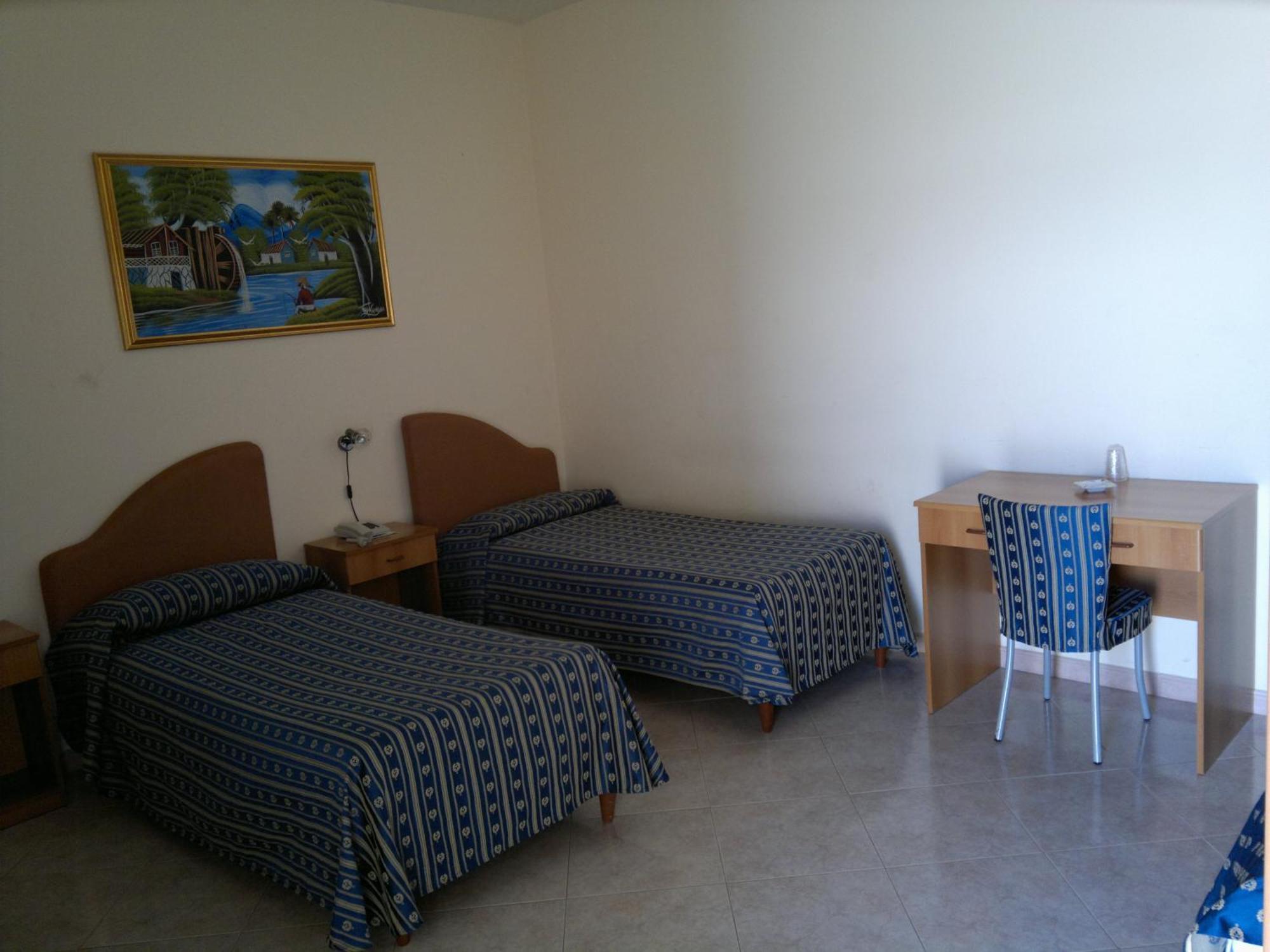 Hotel Genius Corato Bagian luar foto