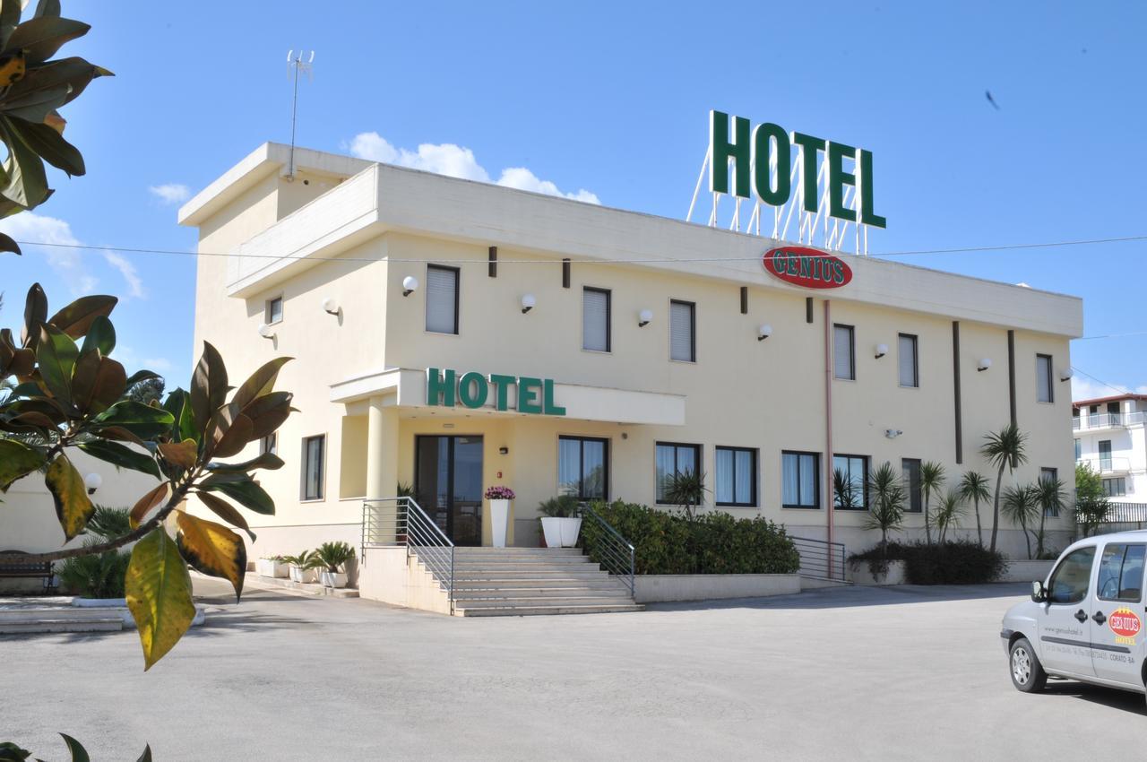 Hotel Genius Corato Bagian luar foto